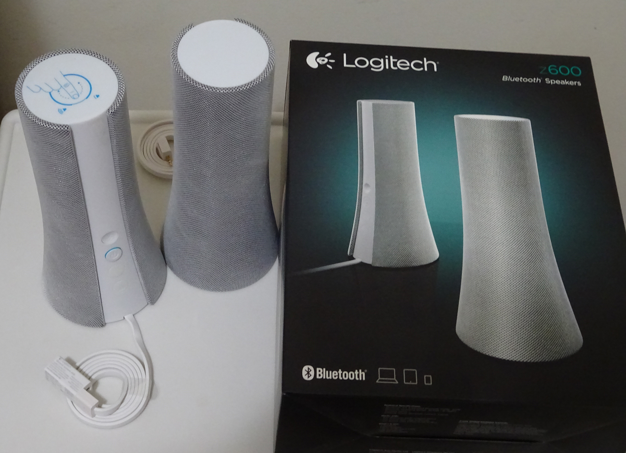 Casual Logitech speakers Z600 – Robert Setiadi Website