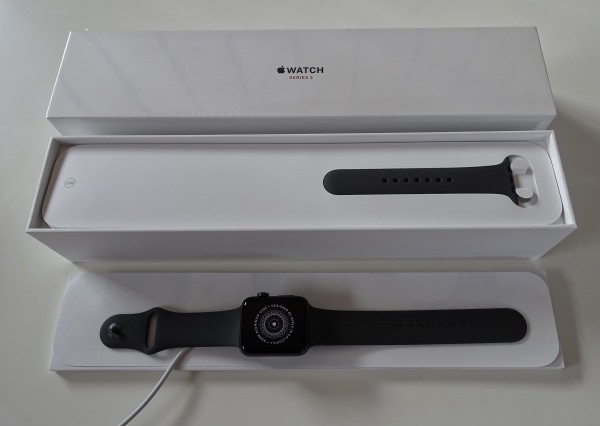 apple watch series 3 box